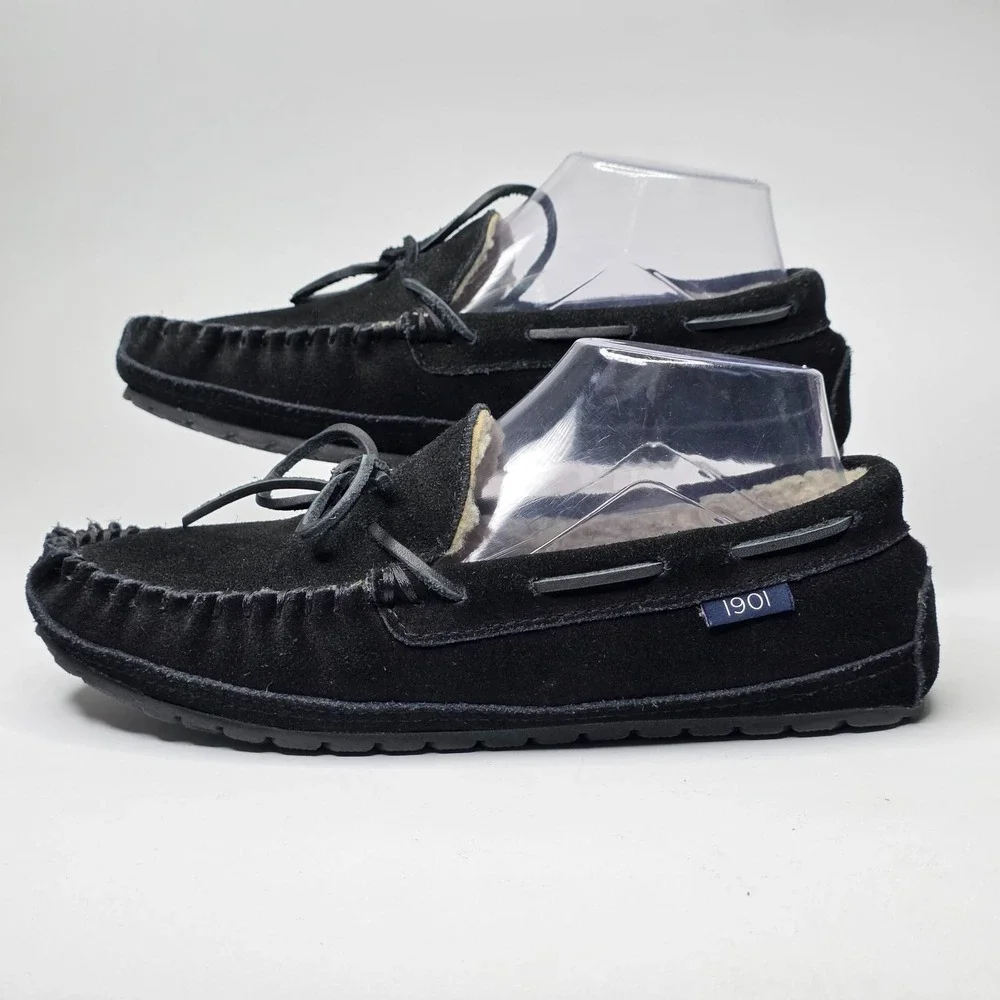 1901 MS Vancouver Men's Slippers Size 7 Black Suede Slip On Faux Fur Moccasin